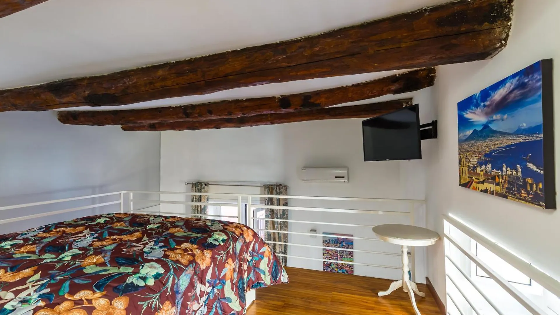 Toledo House Apartments Napoli 0*,  İtalya
