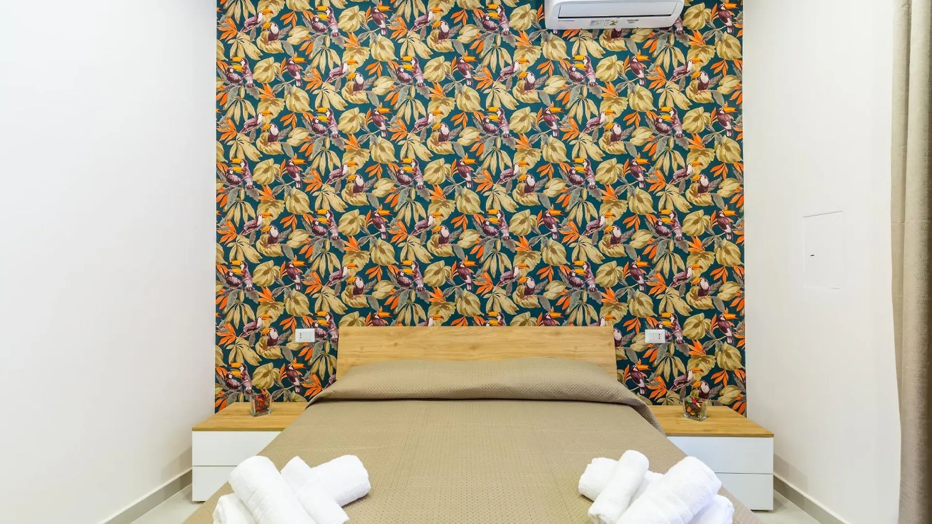 Toledo House Apartments Napoli İtalya