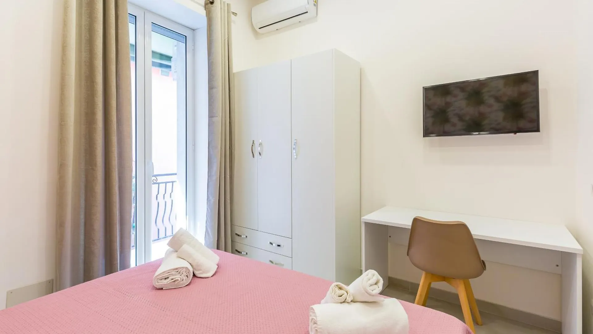 Toledo House Apartments Napoli