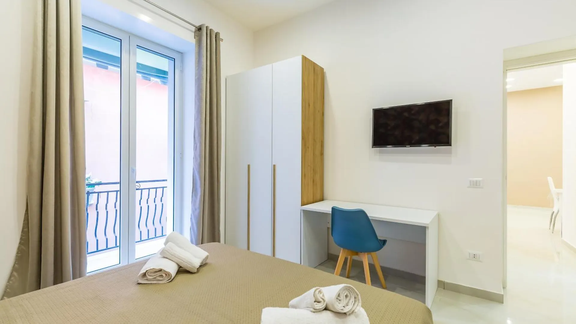 Toledo House Apartments Napoli