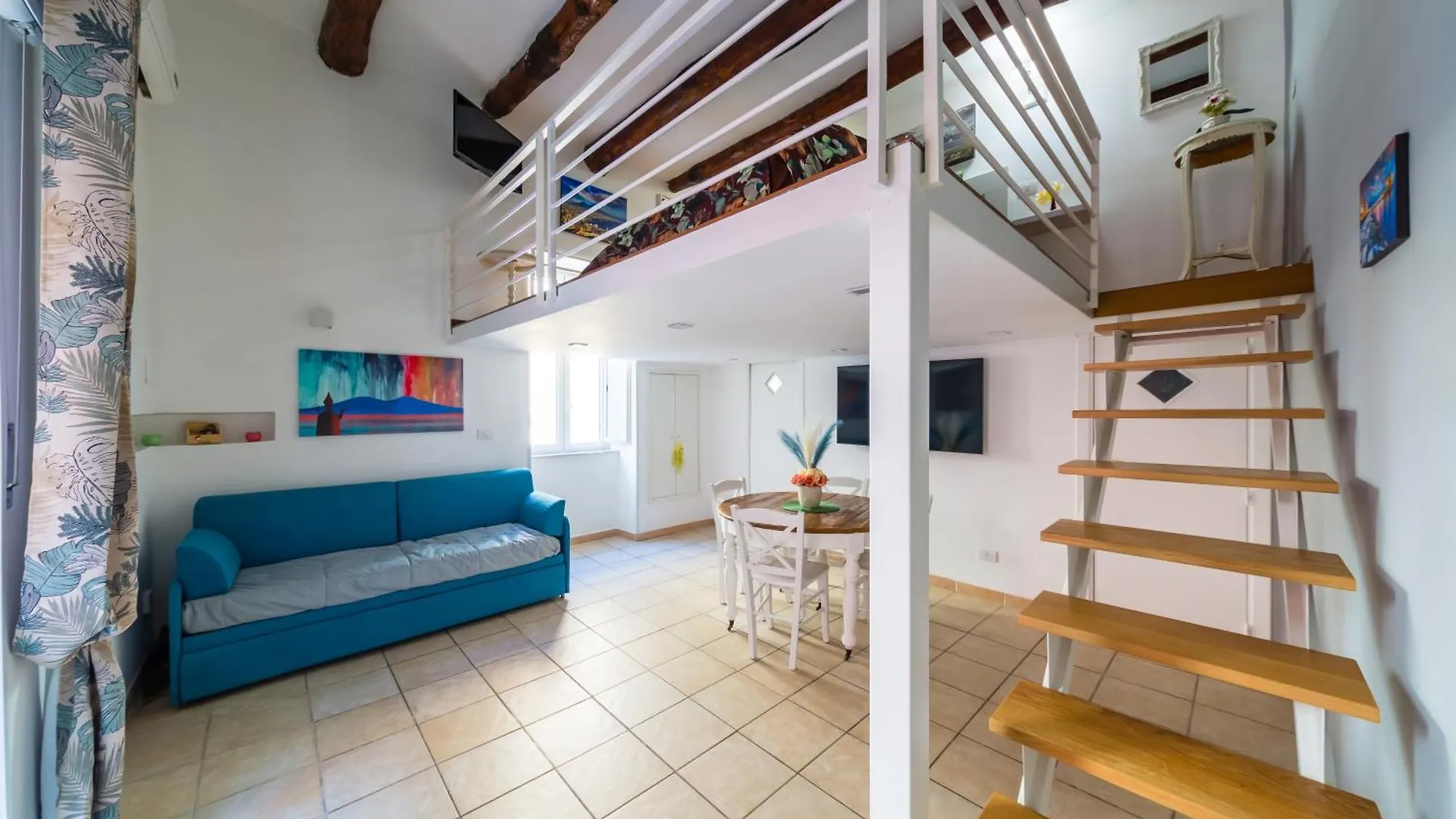 Toledo House Apartments ナポリ イタリア